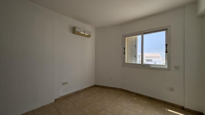 Image No.13-Appartement de 2 chambres à vendre à Deryneia