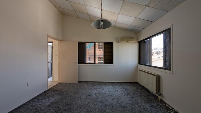 Image No.13-3 Bed Apartment for sale