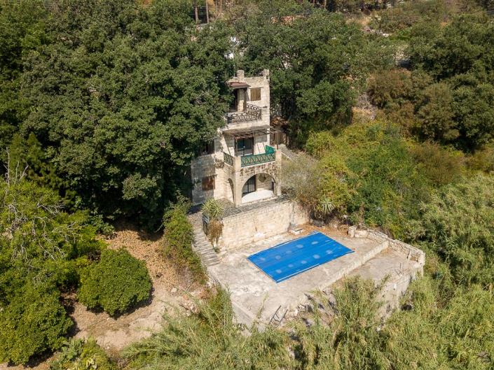 Image No.1-4 Bed Villa for sale