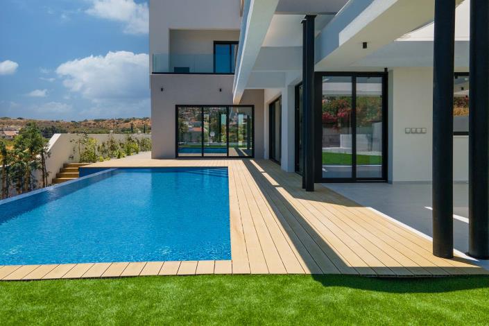 Image No.6-5 Bed Villa for sale