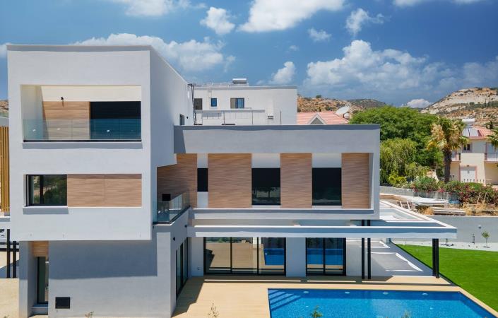 Image No.7-5 Bed Villa for sale