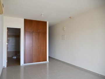 14934772245