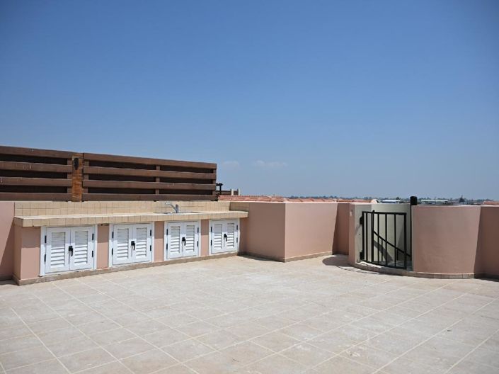 Image No.15-2 Bed Apartment for sale