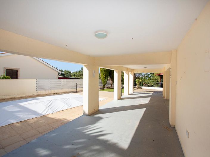 Image No.12-3 Bed Villa for sale