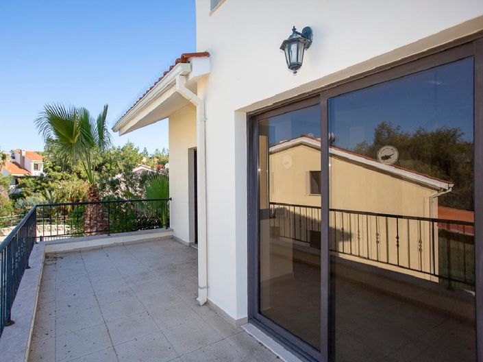 Image No.14-3 Bed Villa for sale