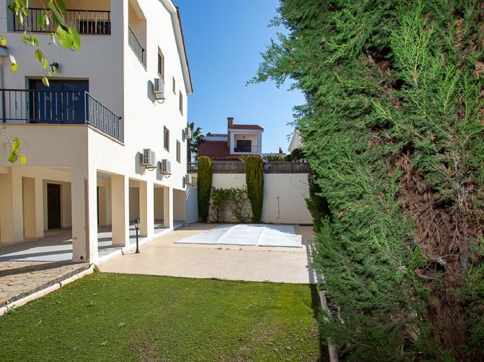 Image No.16-3 Bed Villa for sale