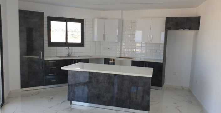 Image No.10-3 Bed Villa for sale