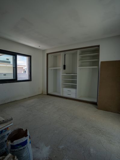 Image No.6-3 Bed Property for sale