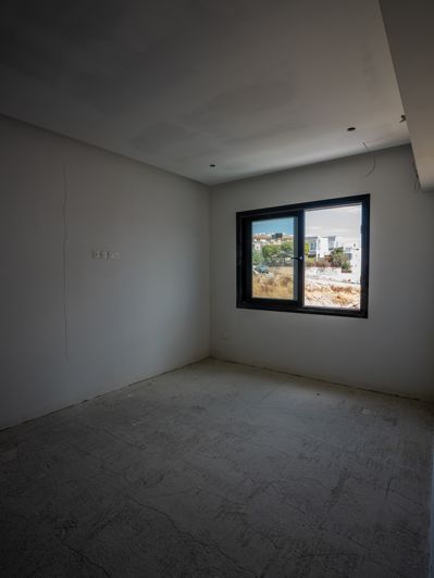 Image No.8-3 Bed Property for sale