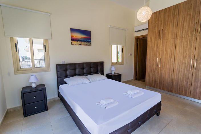 Image No.9-3 Bed Villa for sale