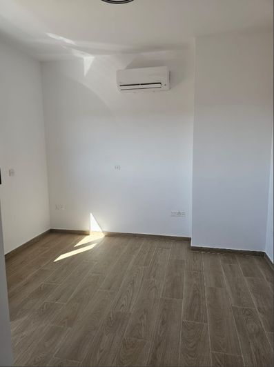 Image No.24-3 Bed Villa for sale