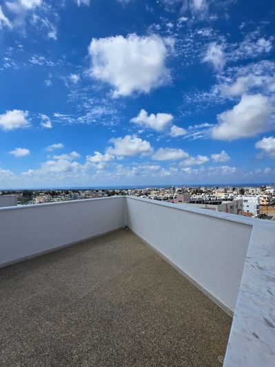 Image No.7-2 Bed Townhouse for sale