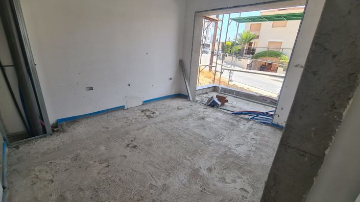 Image No.10-2 Bed Apartment for sale