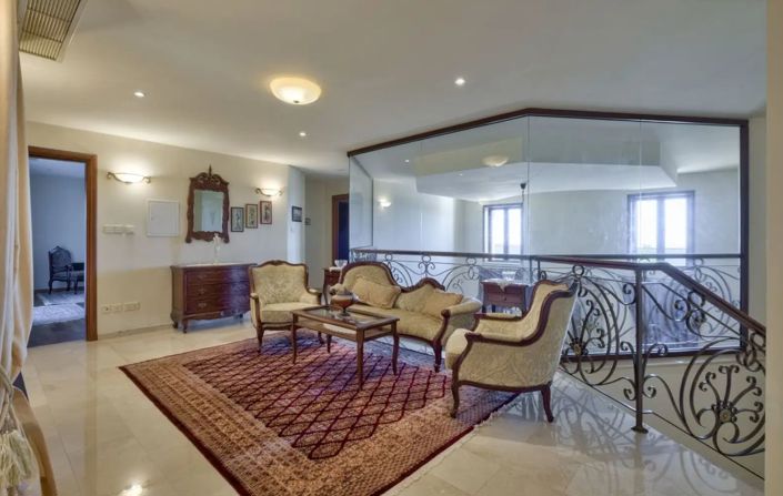 Image No.18-5 Bed Villa for sale