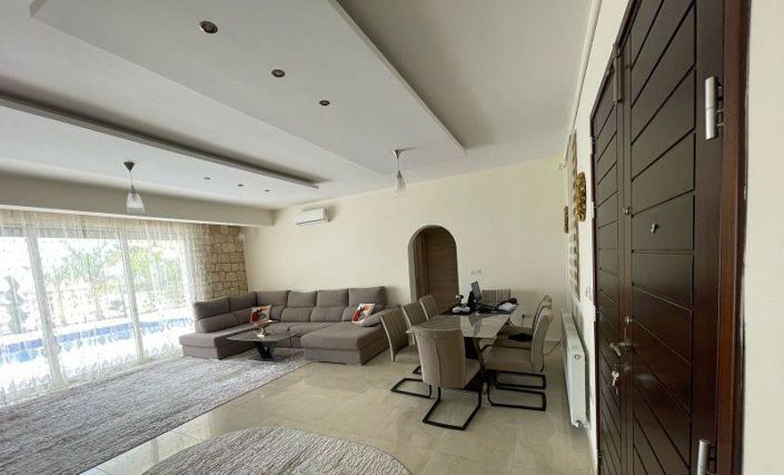 Image No.15-4 Bed Bungalow for sale