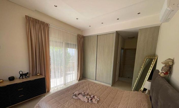 Image No.18-4 Bed Bungalow for sale