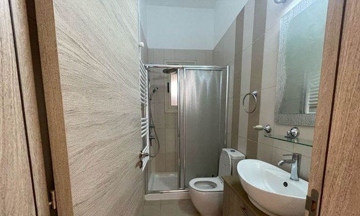 Image No.24-4 Bed Bungalow for sale