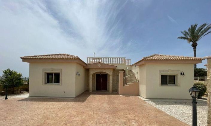 Image No.33-4 Bed Bungalow for sale