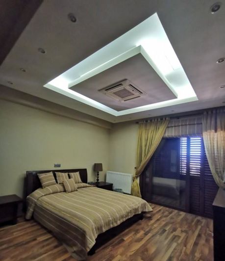 Image No.17-5 Bed Villa for sale