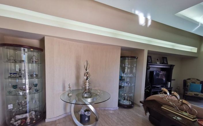 Image No.8-5 Bed Villa for sale