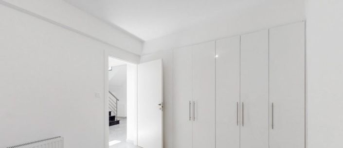 Image No.11-5 Bed Villa for sale