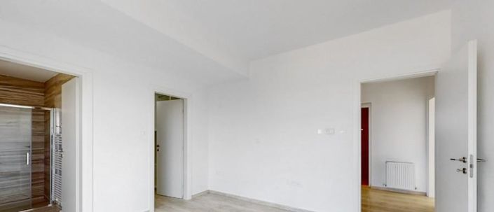 Image No.20-5 Bed Villa for sale