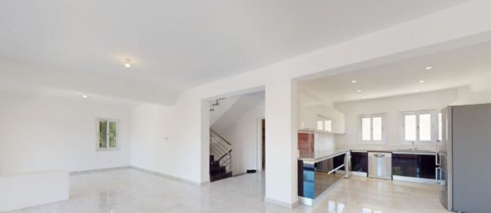 Image No.7-5 Bed Villa for sale