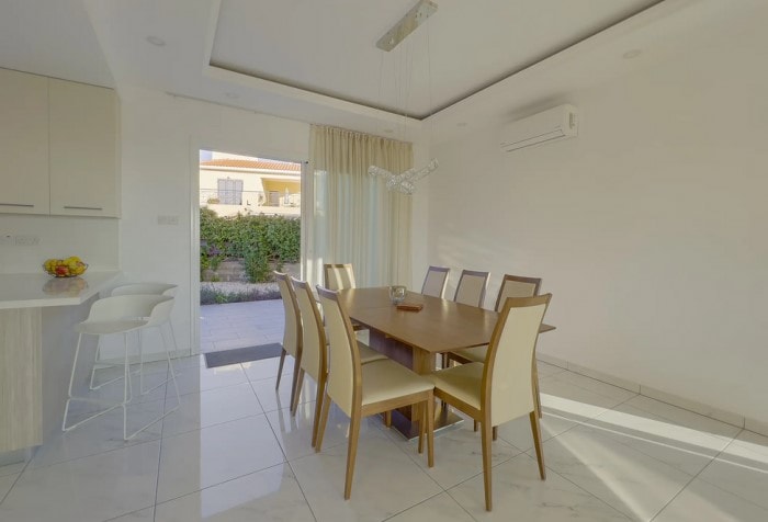 Image No.12-3 Bed Villa for sale