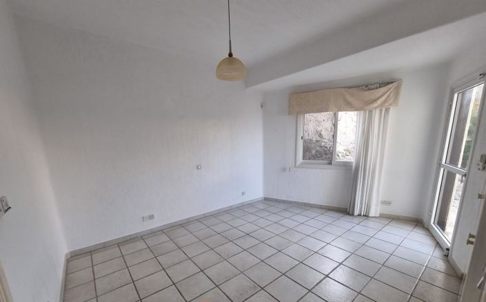 Image No.15-5 Bed Villa for sale