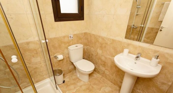 Image No.8-Villa de 4 chambres à vendre à Paphos