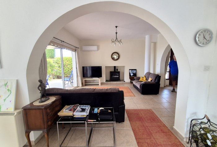 Image No.14-3 Bed Villa for sale