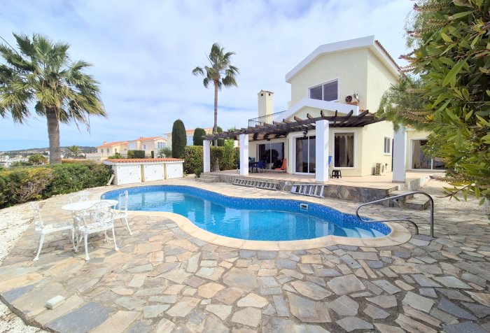 Image No.29-3 Bed Villa for sale