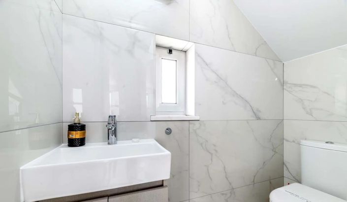 Image No.12-3 Bed Villa for sale