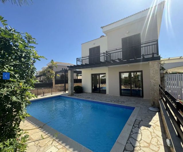 Image No.1-Villa de 3 chambres à vendre à Cape Greco
