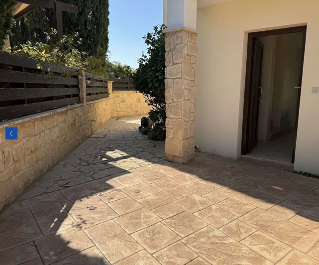 Image No.18-3 Bed Villa for sale