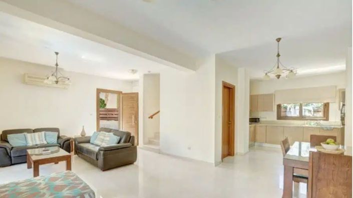 Image No.4-3 Bed Villa for sale