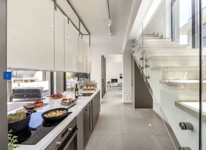 Image No.8-3 Bed Villa for sale