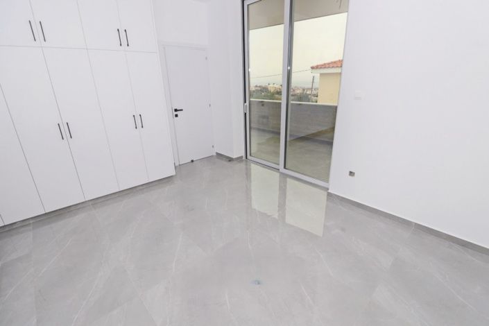 Image No.13-3 Bed Villa for sale