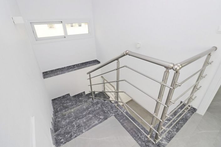 Image No.6-3 Bed Villa for sale