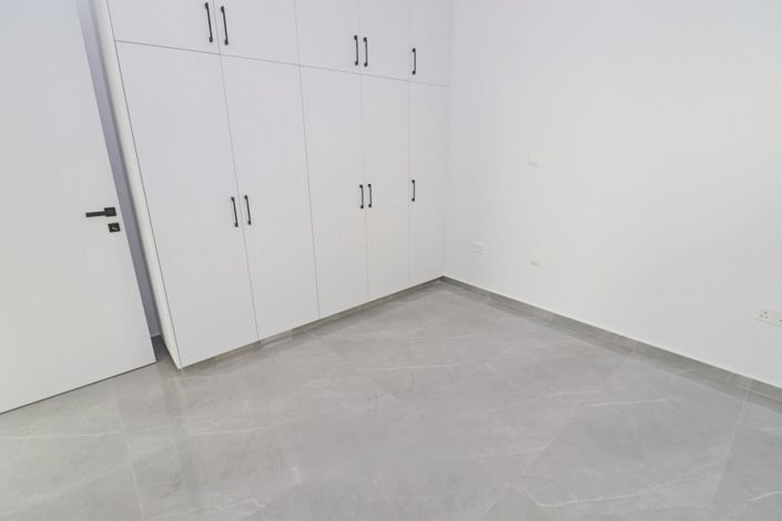 Image No.9-3 Bed Villa for sale