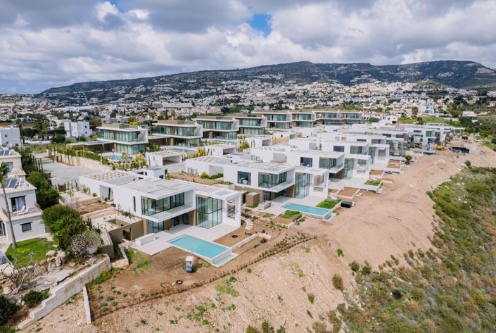 Image No.10-6 Bed Villa for sale