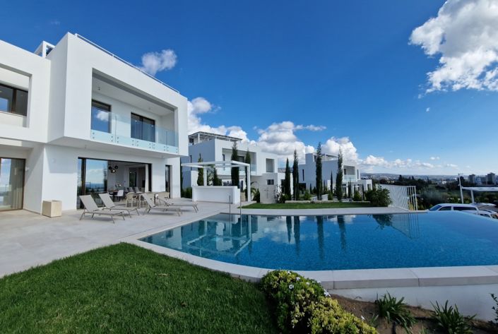 Image No.1-Villa de 5 chambres à vendre à Paphos