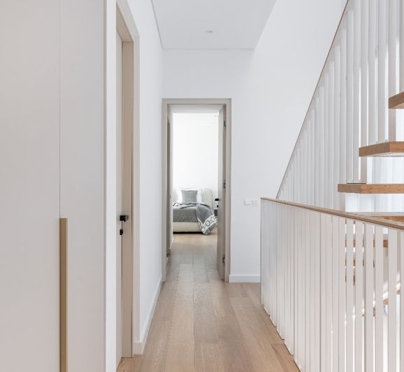 Image No.10-5 Bed Villa for sale