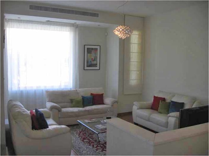 Image No.10-3 Bed Villa for sale