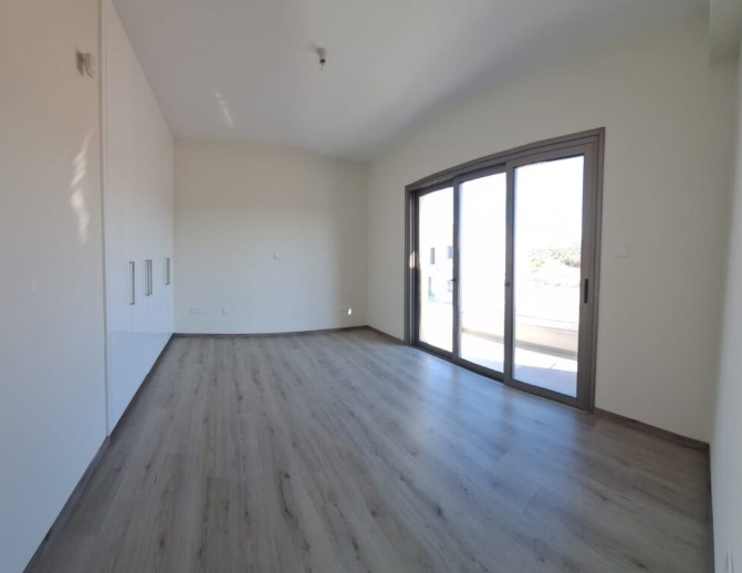 Image No.7-3 Bed Villa for sale