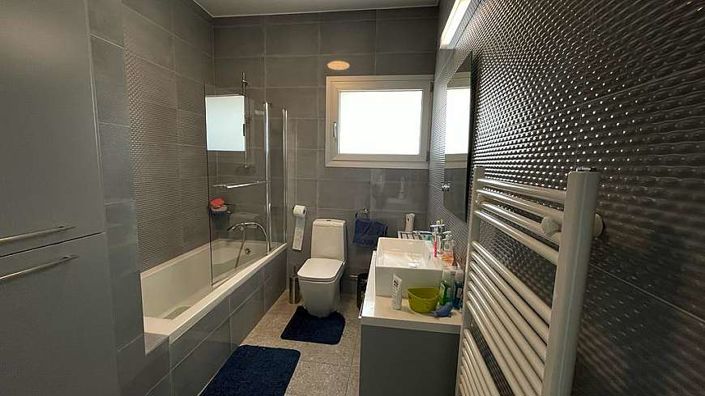 Image No.5-Villa de 6 chambres à vendre à Larnaca