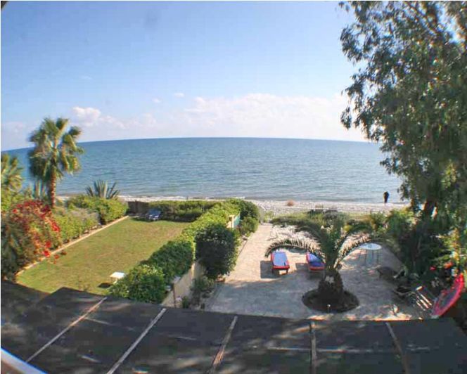Image No.1-3 Bed Villa for sale