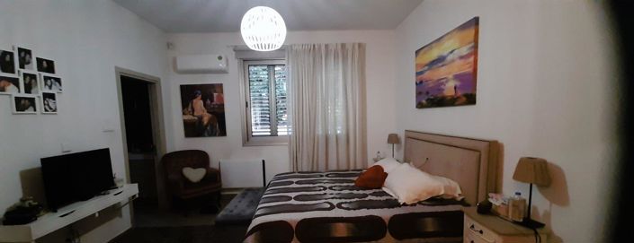 Image No.12-4 Bed Villa for sale