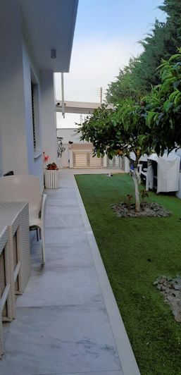 Image No.9-4 Bed Villa for sale