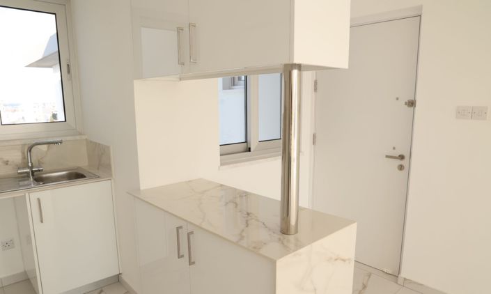 Image No.11-3 Bed Property for sale